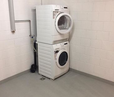 Attractive attic apartment in the heart of Kirchberg! - Photo 5