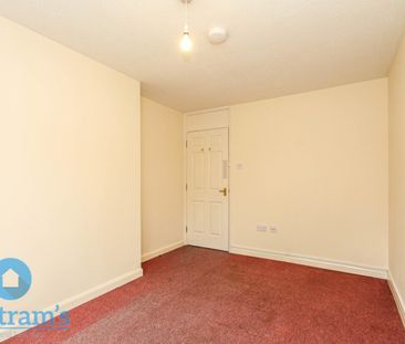 2 bed Apartment for Rent - Photo 2
