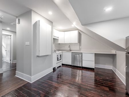 For Lease - 146 Howland Avenue, Toronto, Ontario - Photo 5