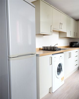 Student Properties to Let - Photo 1