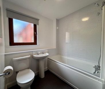 12f Heath Lodge Square, Belfast, BT13 3WG - Photo 5