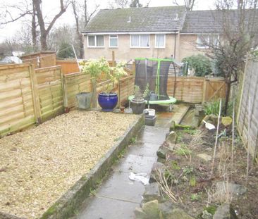 2 bedroom terraced house to rent - Photo 4