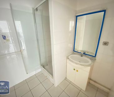 Location Appartement 2 pièces 50m² ST DENIS 97400 - Photo 6