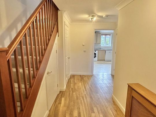 3 bedroom townhouse to rent - Photo 1
