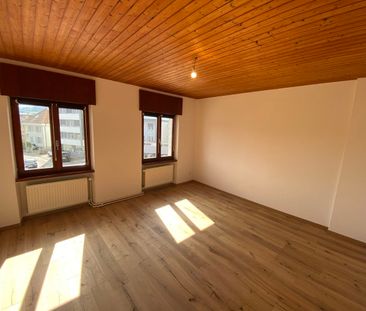 Appartement de 4,5 pièces en duplex et terrasse. - Photo 2
