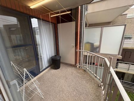 Zeer ruim 2 slaapkamer appartement te huur te Oostende! - Photo 3