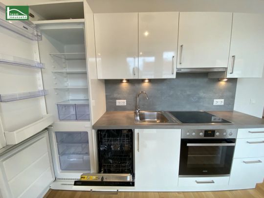 Top ausgestattete Neubau-Wohnung an der Prager Straße - Straßenbahn 26 vor der Tür und alles in der Umgebung! - Photo 1