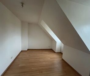 Location Duplex 4 pièces 105 m2 à Chartres - Photo 2