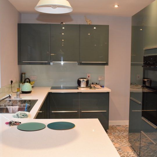Room for rent in 3-bedroom apartment in Raheny, Dublin - Photo 1