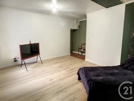 Location Appartement 2 pièces 47m² RIOM 63200 - Photo 3