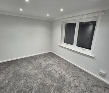 2 Bed Flat, Carron Place, G22 - Photo 1