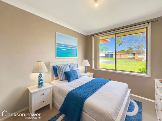 “Easy Living in a Convenient Location!” - Photo 1