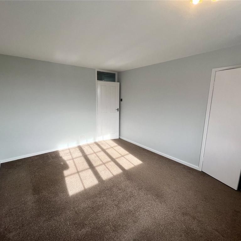 2 bedroom house to rent - Photo 1