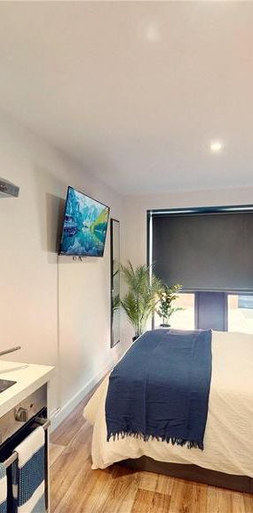 Studio to rent - Photo 1