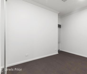 Building Perfection - Perfectly Positioned! - Photo 2