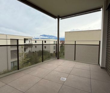 Exclusive 3.5-room apartment in the attic in the owner's standard - Photo 2