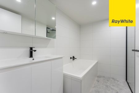 Renovated and Convenient Living in Marsfield - Photo 4