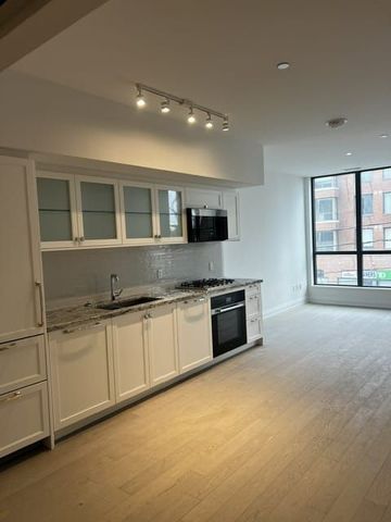 For Lease - 505 Glencairn Avenue Unit# 209, Toronto, Ontario - Photo 4