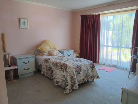 Chelsea Heights - Photo 2