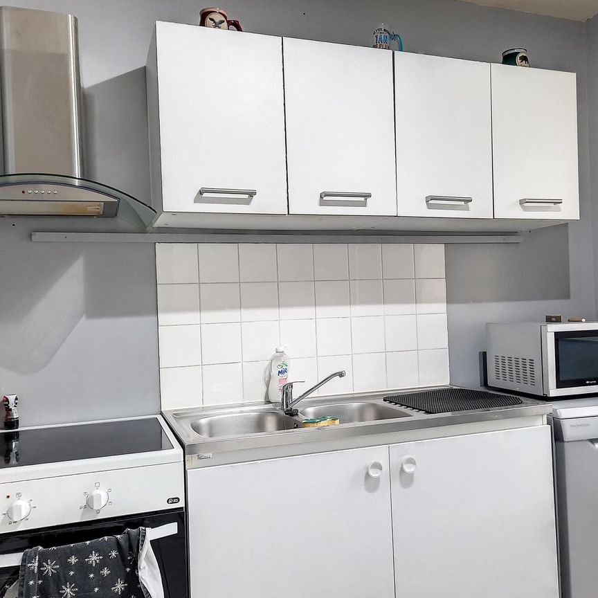 Location Appartement 2 pièces 45m² CREPY EN VALOIS 60800 - Photo 1