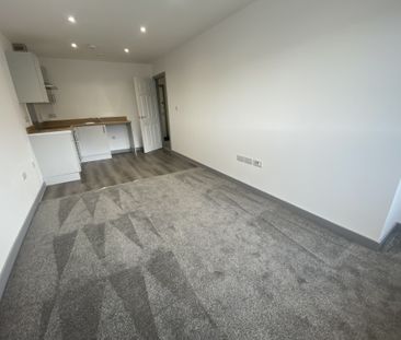 Waterdale, Doncaster - Photo 1