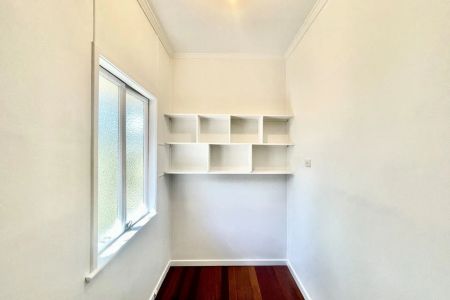 Charming Family Home with Spacious Living and Outdoor Entertaining – Everton Park - Photo 2