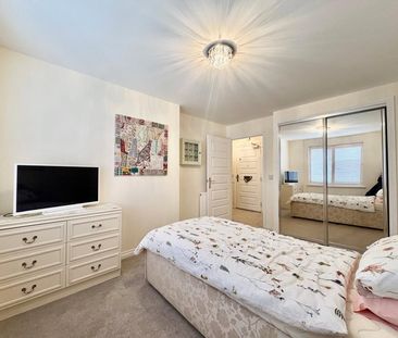 Park Lane, Camberley, Surrey, GU15 - Photo 4