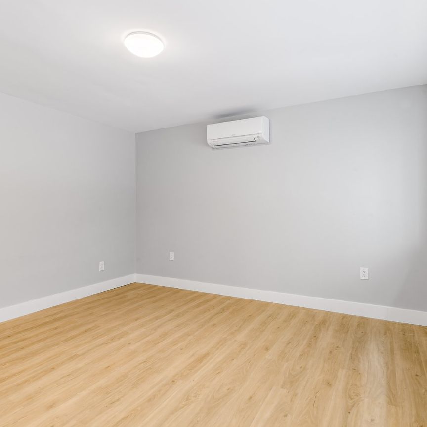 106 - 350 Clemow Avenue - Photo 1