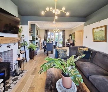 3 bedroom semi-detached house to rent - Photo 5