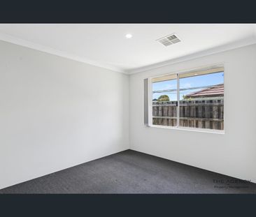 18 Warrego Outlook, Ellenbrook, WA 6069 - Photo 1