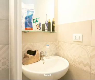 Via Francesco Caracciolo, Milan, Lombardy 20155 - Foto 4