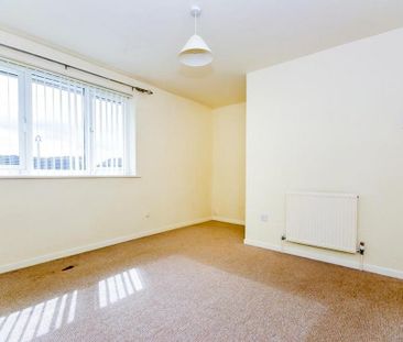 2 bedroom semi-detached house to rent - Photo 2