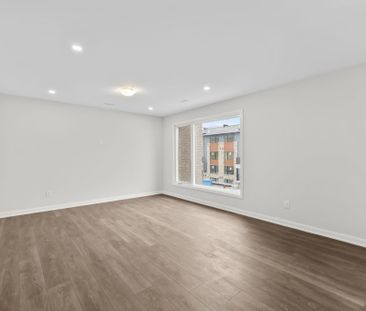 For Lease - 1302 Creekway Private, Kanata, Ontario - Photo 2
