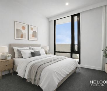 RESORT STYLE LIVING AT IT'S BEST - UNFURNISHED - Photo 4