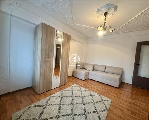 Apartament 3 camere de inchiriat Centru - Photo 1