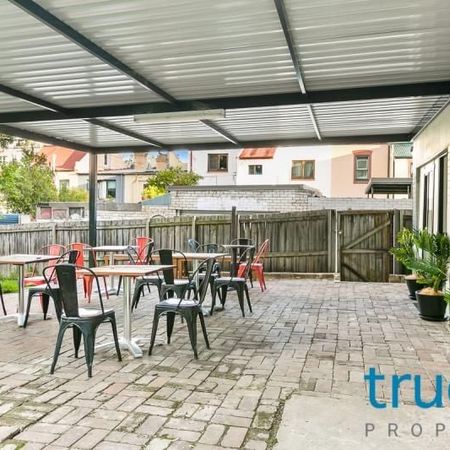 FULLY FURNISHED STUDIO APARTMENT - Photo 3