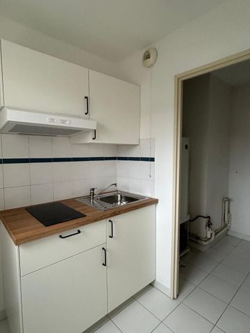 Location Appartement 2 pièces 46m² ALBI 81000 - Photo 4