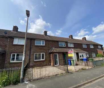 3 bedroom terraced house to rent - Photo 5