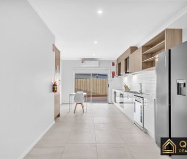 9-bedroom shared house, Danaher Ave - Photo 1