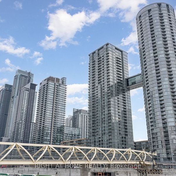 For Lease - 15 Iceboat Terrace Unit# 2011, Toronto, Ontario - Photo 1