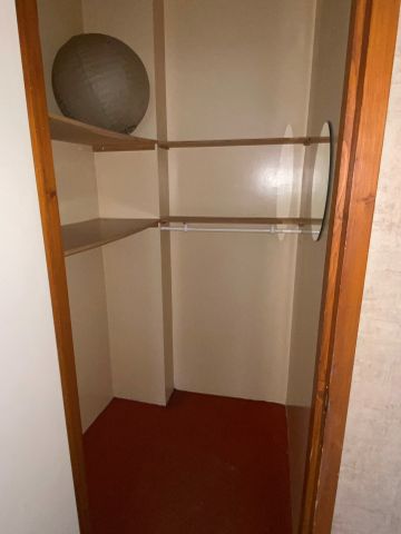 Location Appartement 2 pièces 32m² RODEZ 12000 - Photo 3