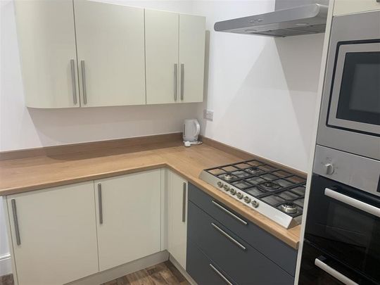 2 bedroom terraced house to rent - Photo 1