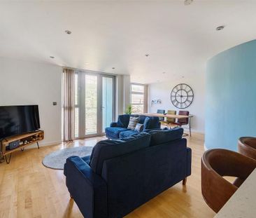 2 bedroom apartment to rent - Photo 3