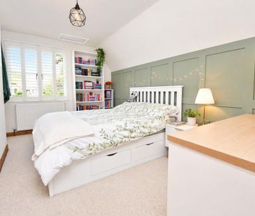 4 bedroom detached house to rent - Photo 6