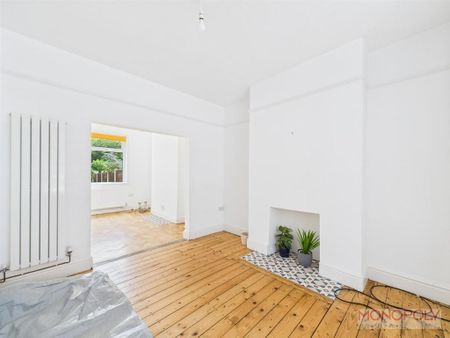 2 bedroom terraced house to rent - Photo 3