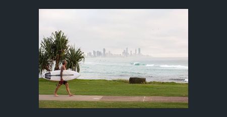 Burleigh Heads Living - Photo 3