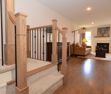 For Lease - 331 PROUD WALK DRIVE Drive, Stittsville - Munster - Ric... - Photo 1