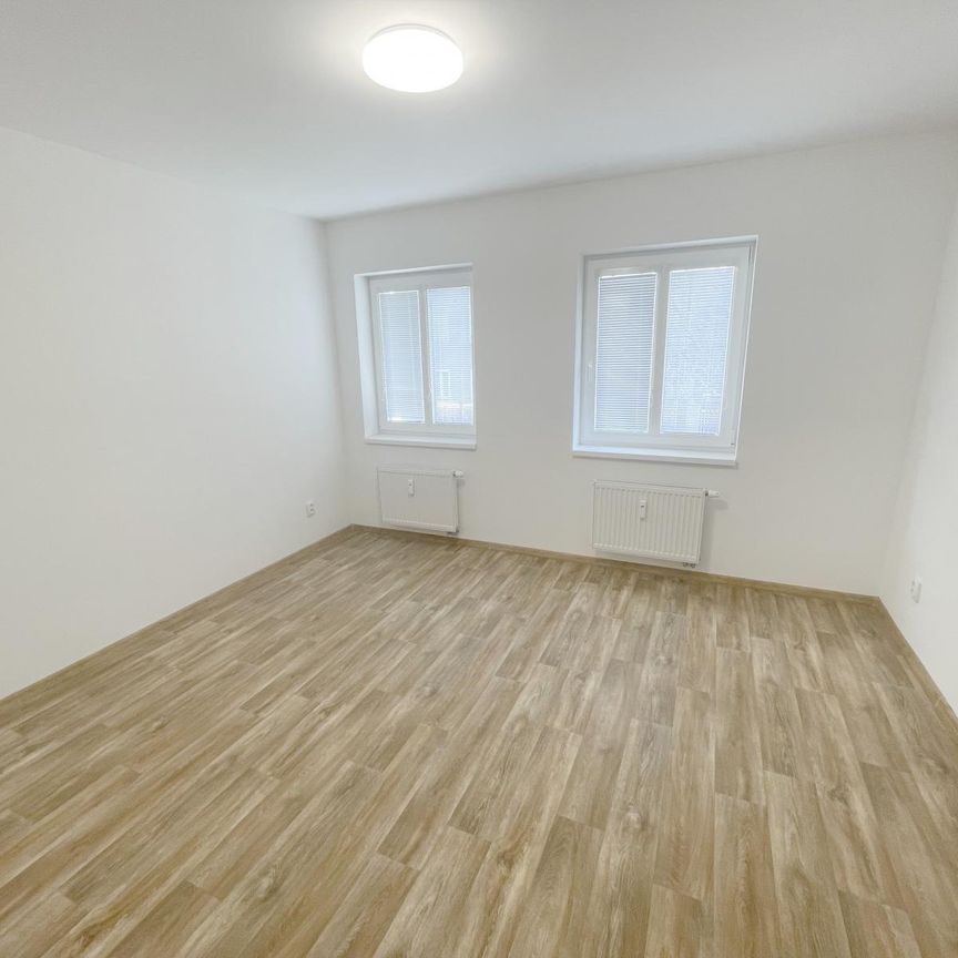 Pronájem bytu 2+kk 45 m² - Photo 1