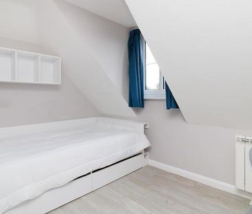 3 bedroom apartment to rent - Photo 4