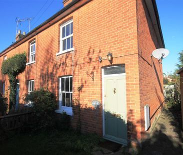 2 bedroom semi-detached house to rent - Photo 2
